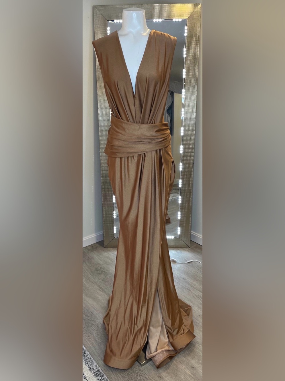 Elegant Gold Hue / Camel Brown Satin V-Neck Evening Gown